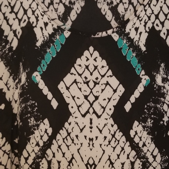 2x Pure Energy Batwing Blouse - Picture 6 of 6